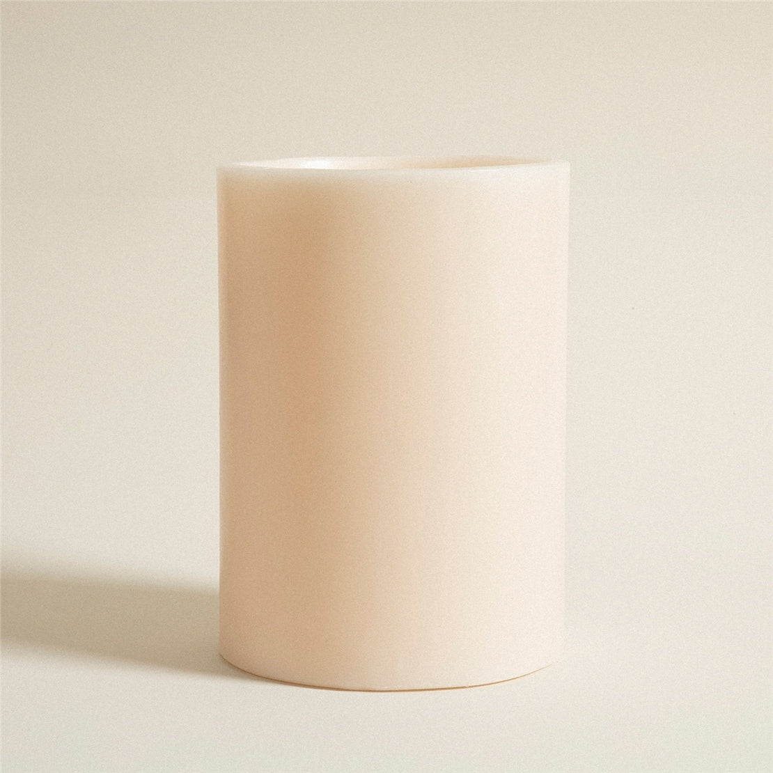 شمعة فينيرو مقاس L ‏22 × 30 سم أبيض من شاكرا