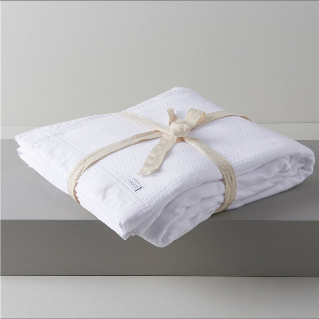 غطاء بيكا ليليا مقاس ثنائي 210 × 240 سم أبيض من شاكرا
