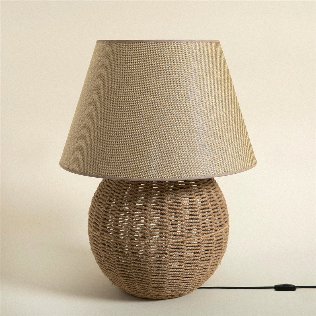 مصباح زينيا 65 × 50 طبيعي من شاكرا