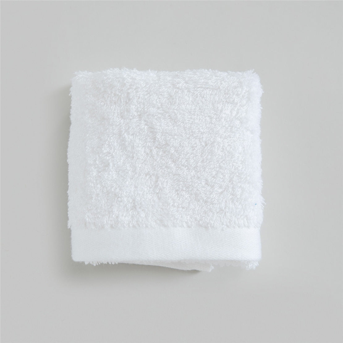 منشفة يد بامبو فلوس 30 × 50 سم أبيض من شاكرا